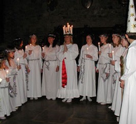 Lucia with her maidens singing for the audience. We also had one 'star boy' in the procession.